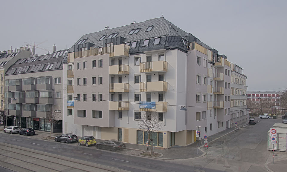 Livebild Baukamera 1 - Webcam 'Gesamtansicht Straßenseite' - Baustelle Neubau Wagramer Straße 113, 1220 Wien (ca. 5 Minuteninterval)