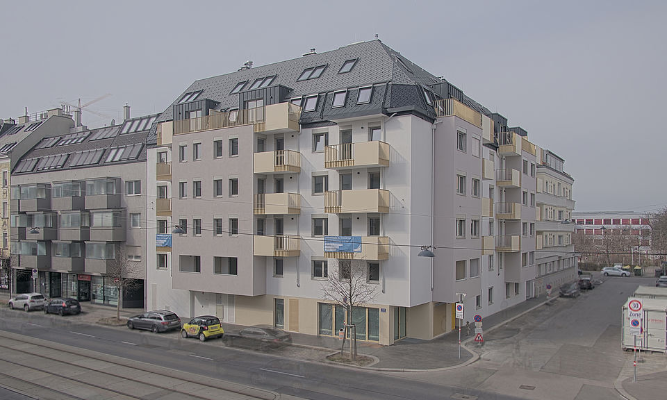 Livebild Baukamera 1 - Webcam 'Gesamtansicht Straßenseite' - Baustelle Neubau Wagramer Straße 113, 1220 Wien (ca. 5 Minuteninterval)